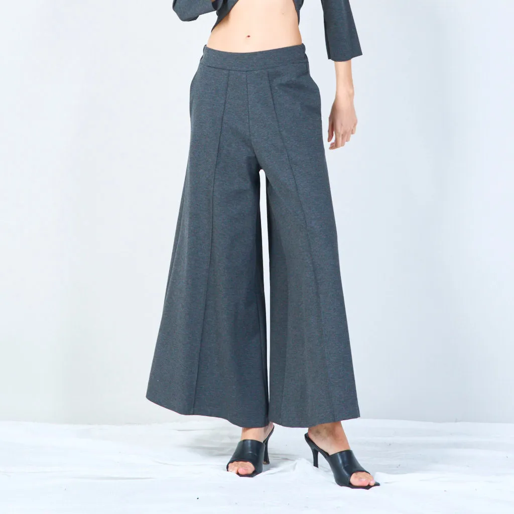 Relaxed wide-leg trousers with elastic waistband wholesale