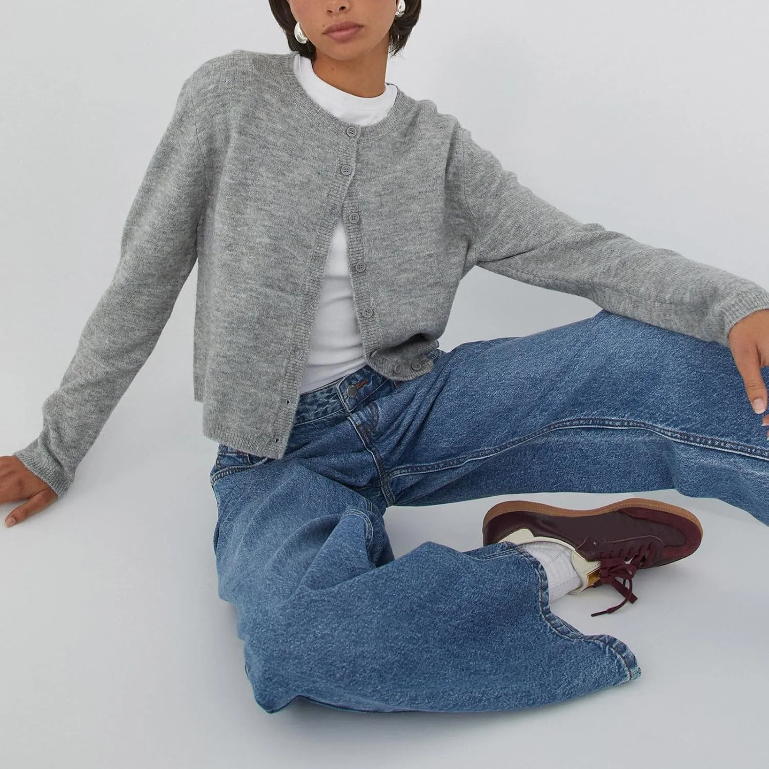 Women's Casual Crop Knit Cardigan Y2K Cute Long Sleeve Crewneck Open Front Button Down Cardigan Sweaters Streetwear