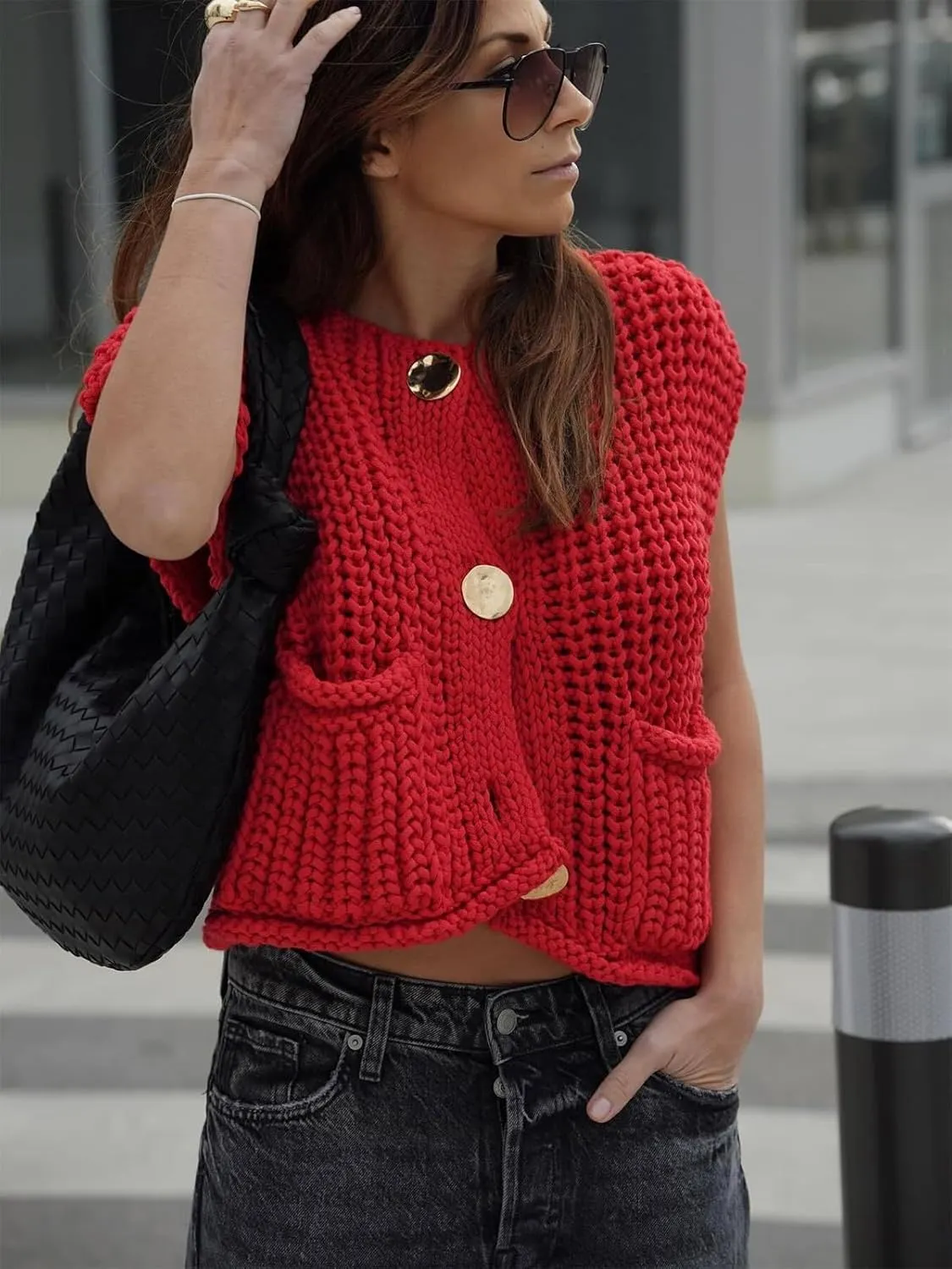 Womens Crochet Knit Top Sleeveless Button Down Crop Top Open Front Sweater Cardigan Vest with Pockets